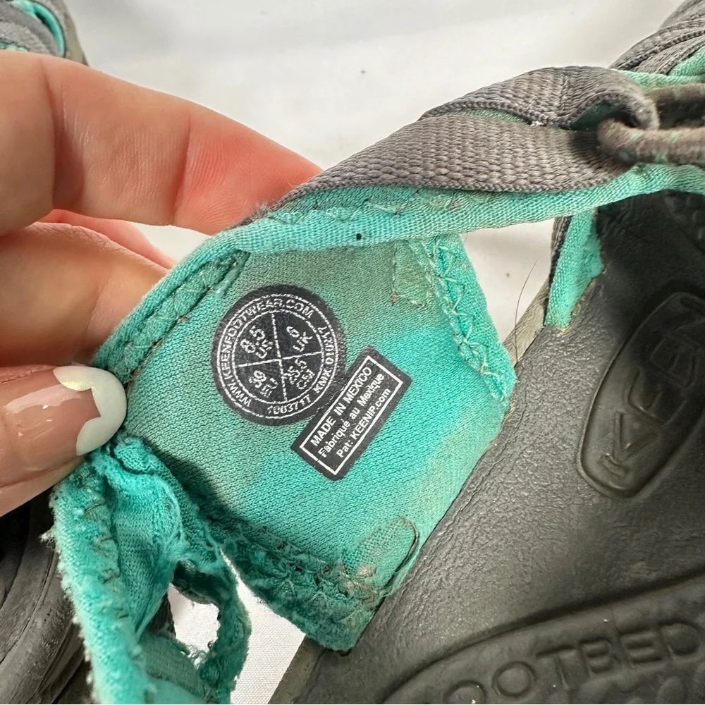 KEEN Whisper Women’s 8.5 Gray Teal Waterproof Hiking Sandals Closed Toe Gorpcore - Picture 10 of 12